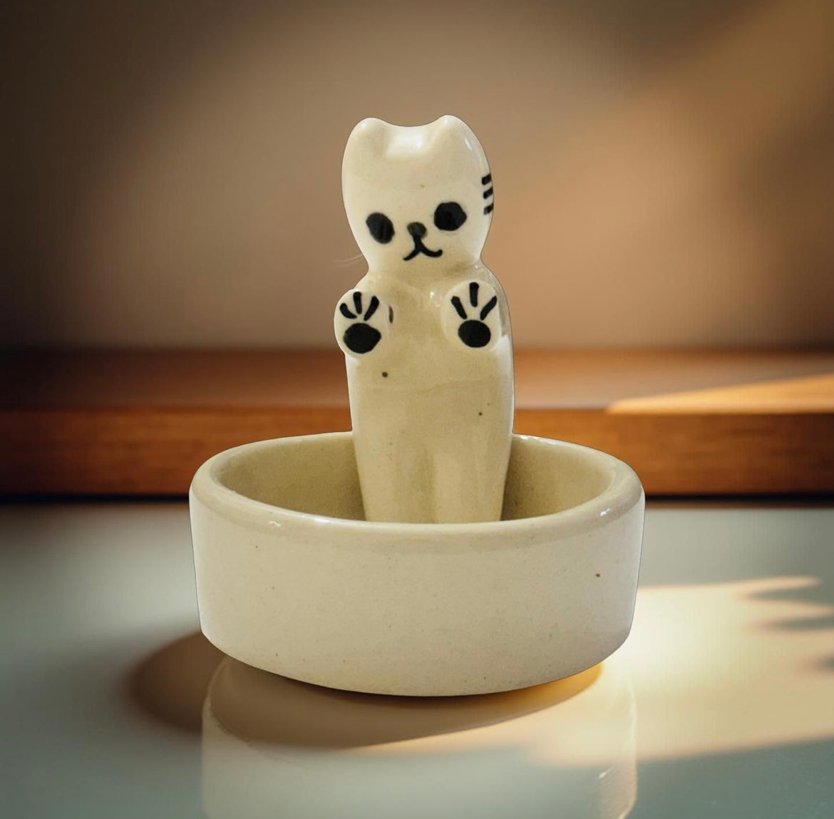 Ceramic Tea Light Candle Holder for Home Decoration | Handmade Table Decor | Decorative Tea Light Stand for Living Room, Bedroom & Festive Decoration (White)