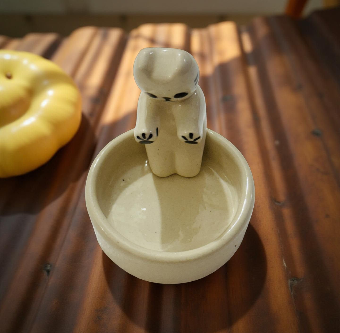 Ceramic Tea Light Candle Holder for Home Decoration | Handmade Table Decor | Decorative Tea Light Stand for Living Room, Bedroom & Festive Decoration (White)