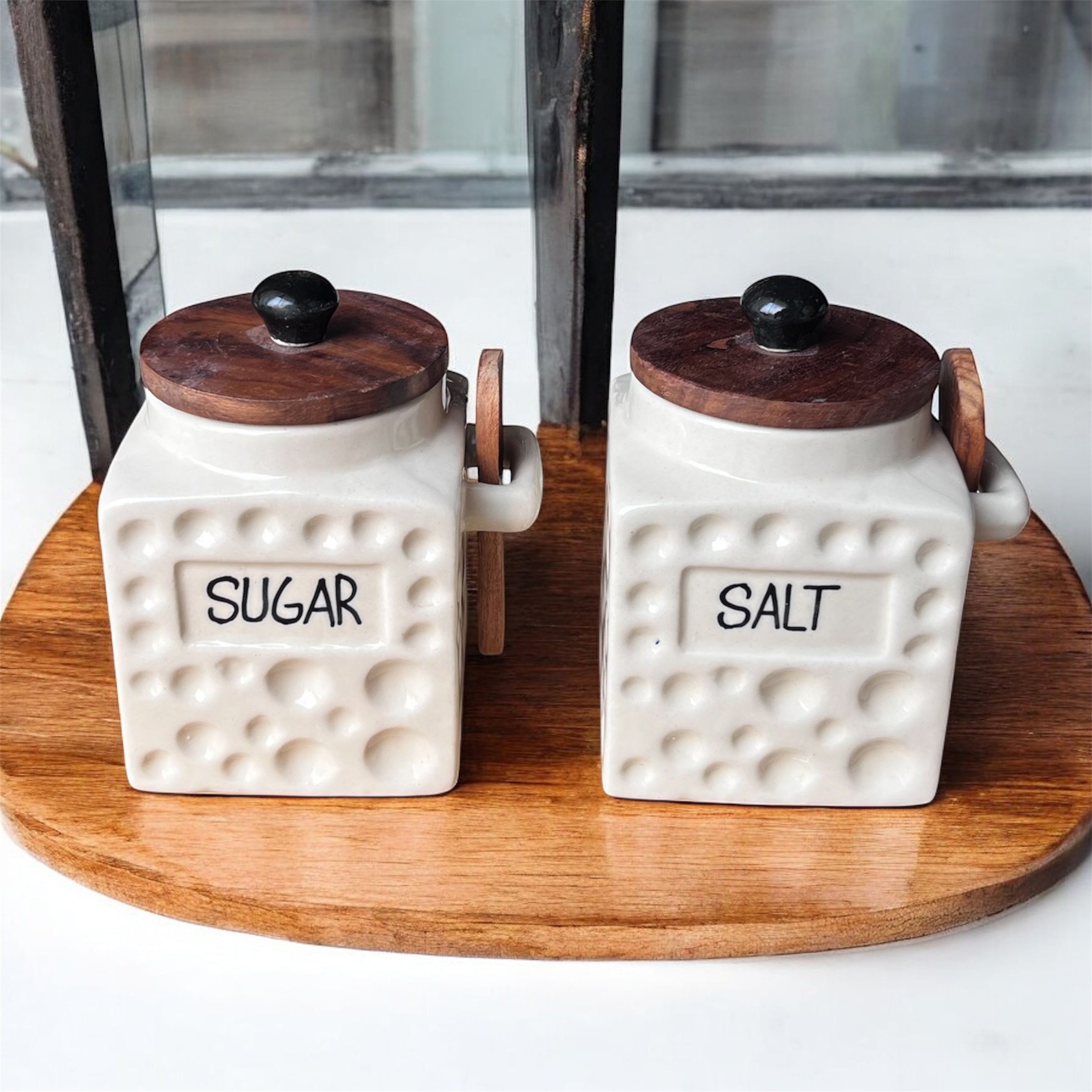 SOULCRAFTZ Embossed Ceramic Tea & Sugar Jar Set with Wooden Lid and Spoon – Square