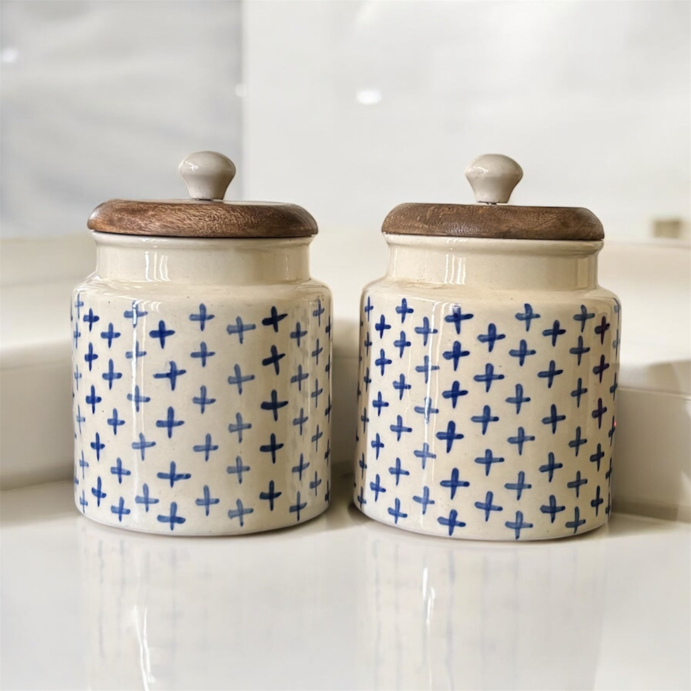 SOULCRAFTZ Handpainted Ceramic Jars with Airtight Wooden Lid | Kitchen Storage | Multipurpose Barni | Pickle jar Storage Container | Dining Table Container | 450ML | Set of 2