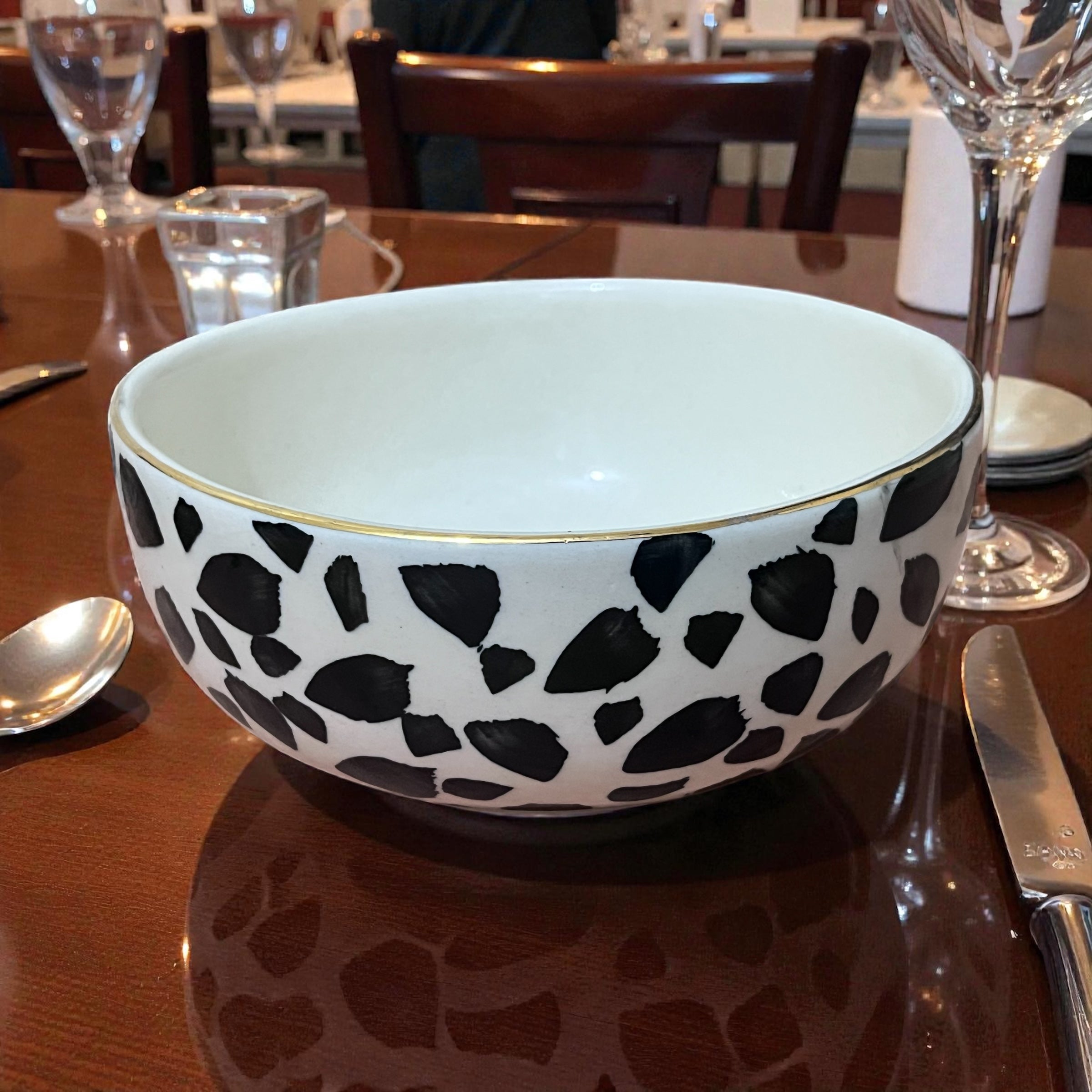 SOULCRAFTZ Elegant Ceramic Serving Bowl – Black Pattern with Gold Rim (8-inch Multipurpose Bowl)