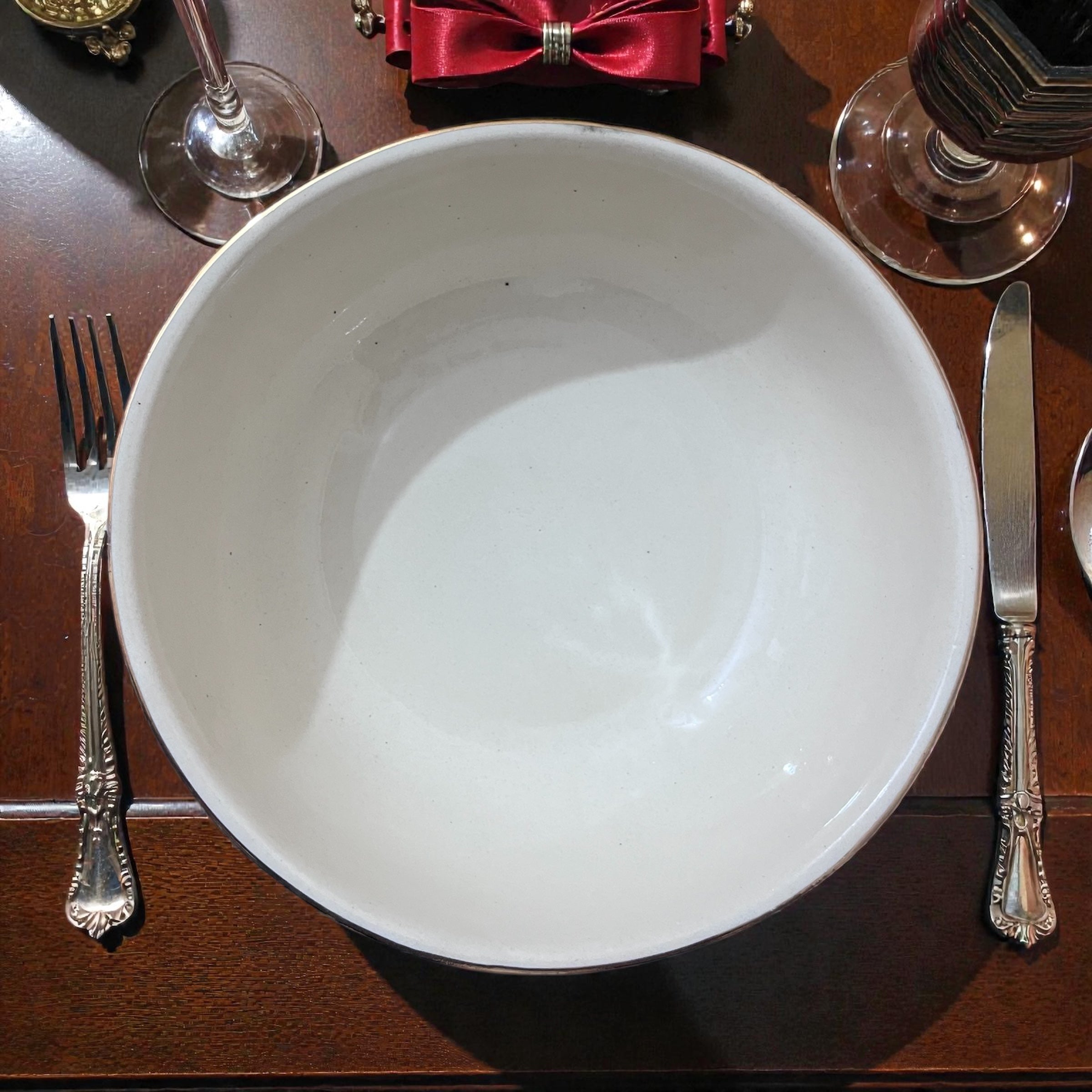 SOULCRAFTZ Elegant Ceramic Serving Bowl – Black Pattern with Gold Rim (8-inch Multipurpose Bowl)