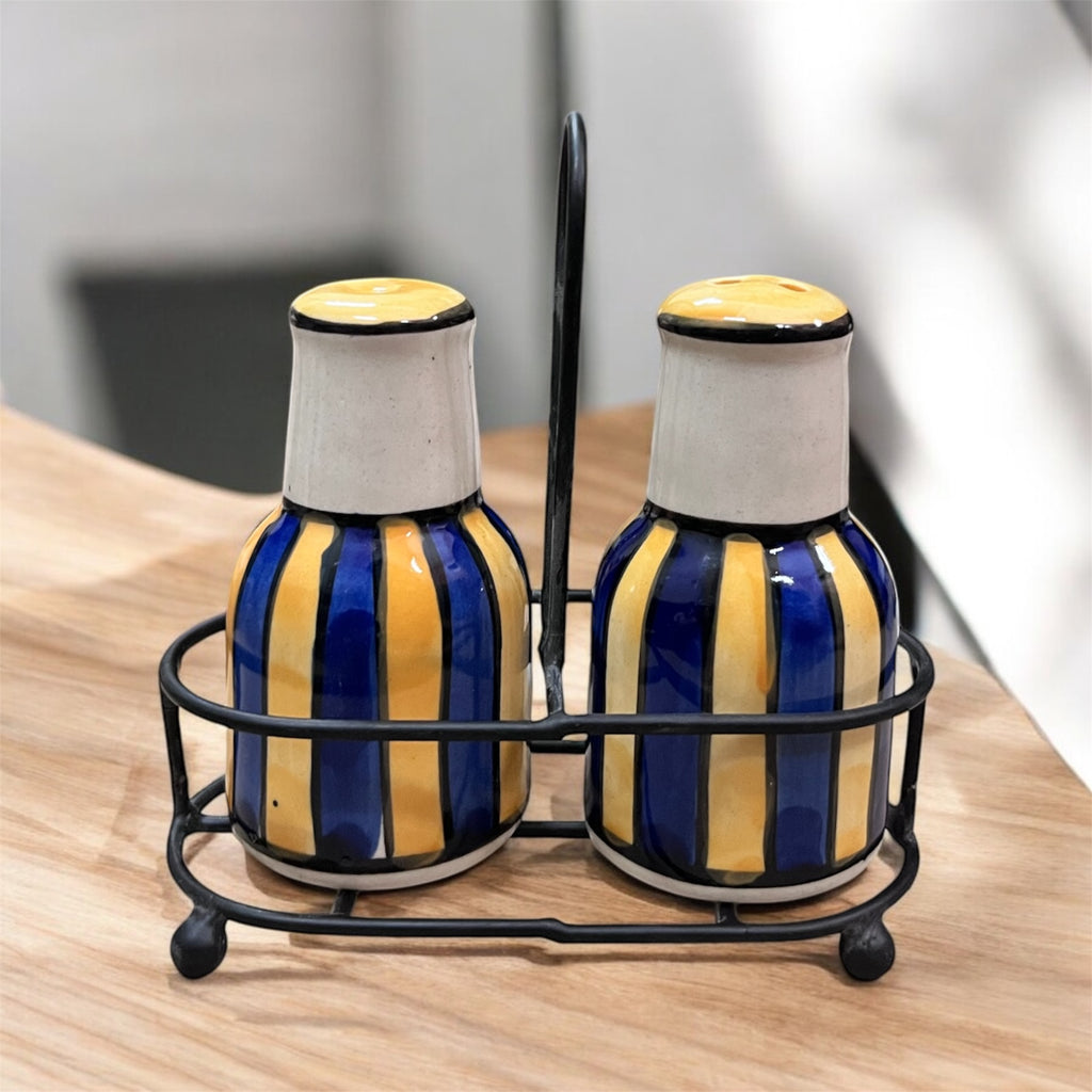 SOULCRAFTZ Salt Pepper Sprinkler Set for Dining Table & Kitchen Ceramic Salt and Pepper Shakers Set Dispenser Set with Wire Holders (80 ML)